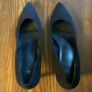 H&M Black Suede Heels
